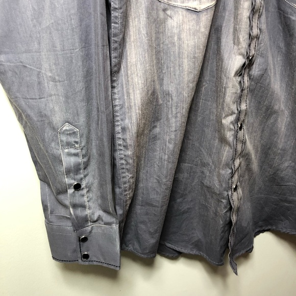 Lammles Cowboy Collection Button Down - Picture 5 of 9